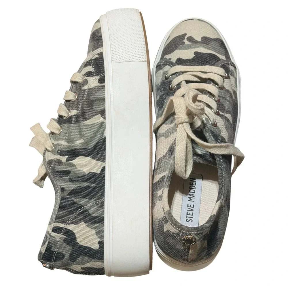 Steve Madden Elore Sneakers Womens 8 Camo Canvas Platform Low Top Lace Up Street